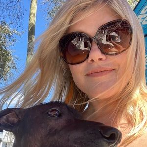 Meet your Posher, Jenny